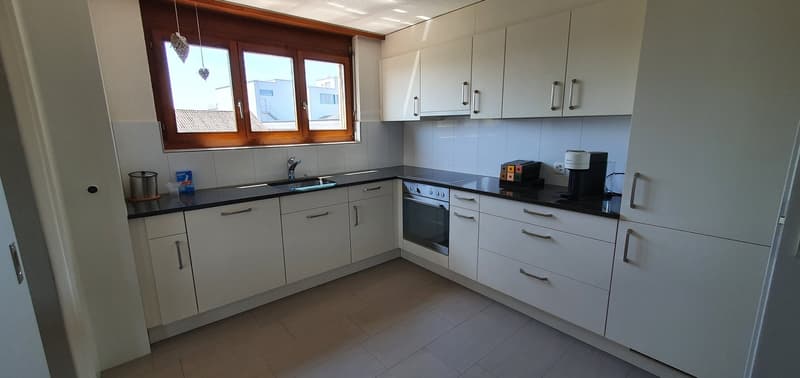 Helle 4.5-Zimmer-Wohnung mit Balkon und Kamin in Müllheim (1)