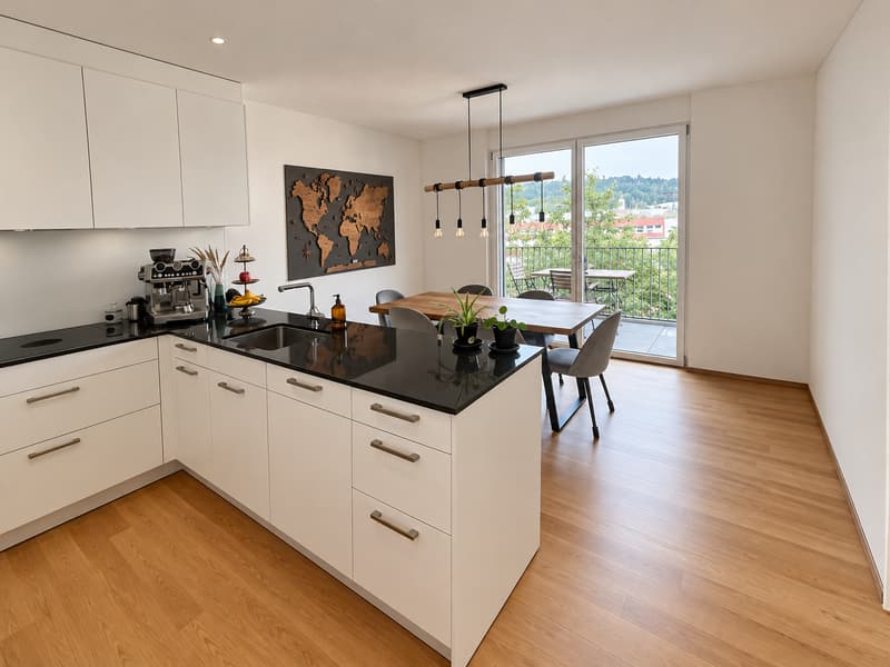 Grosszügige 3.5 Zimmer Wohnung in St. Gallen mit sonnigen Balkonen (5)