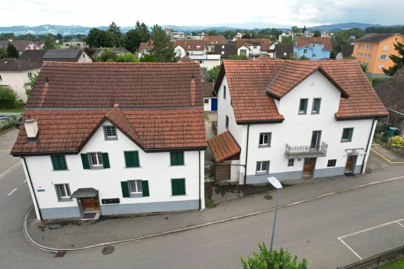 Investissement de capitaux attractif avec deux maisons multifamiliales entièrement louées (BR: 4,65%) (2)