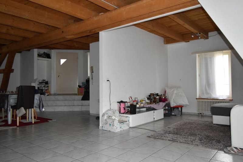 gemütliche Dachwohnung mit Balkon / Zentrum Neuhausen (4)