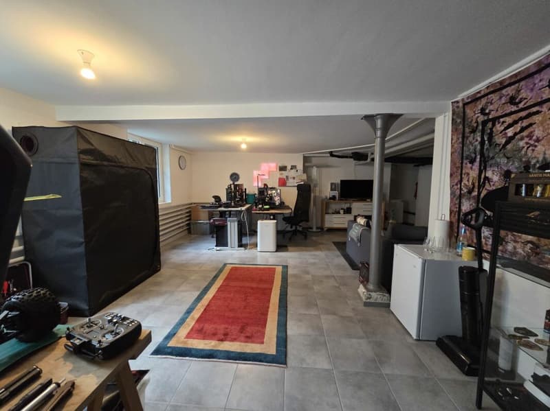 Studio, Office (1)