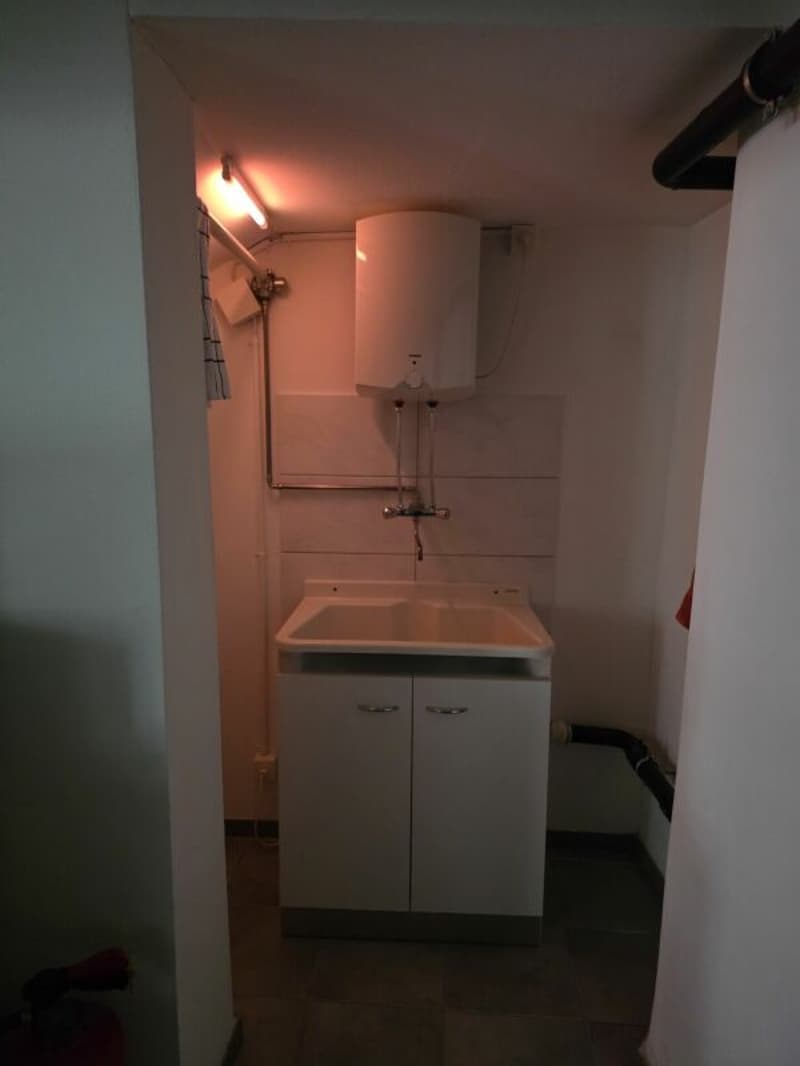 Studio, Office (6)