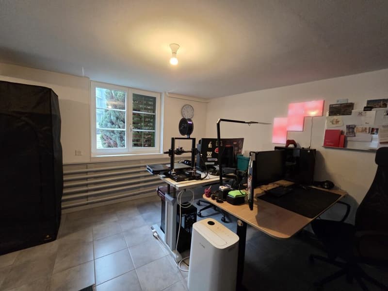 Studio, Office (2)