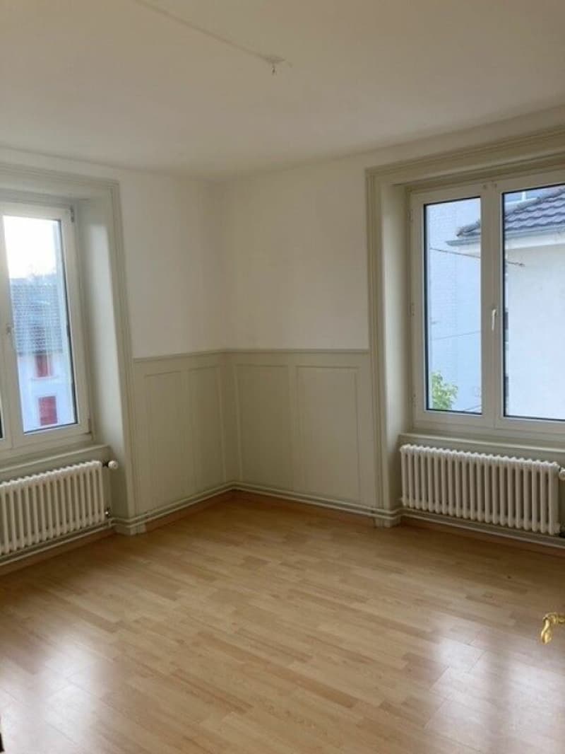 Preiswerte 4.5-Zimmerwohnung im 2.OG (6)