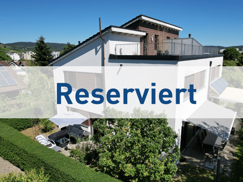 Familienfreundliche 5.5-Zimmer-Doppelhaushälfte mit Garten und Dachterrasse (1)