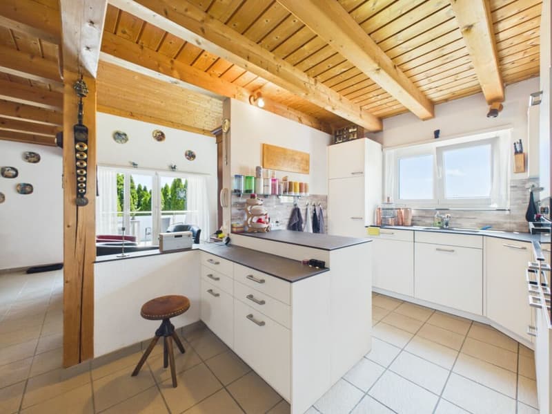Exlusives, freistehendes Einfamilienhaus mit traumhafter Aussicht (7)