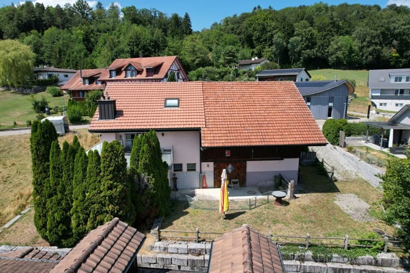 Exlusives, freistehendes Einfamilienhaus mit traumhafter Aussicht (2)
