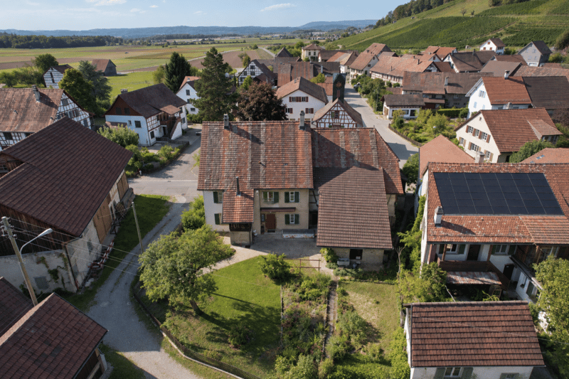 Historisches Wohnhaus mit Scheune und Entwicklungspotenzial (3)