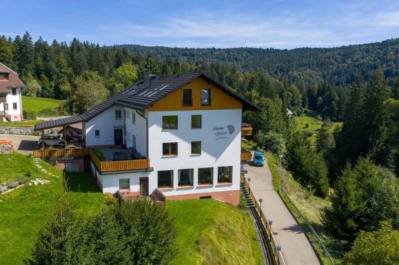 Pension Sternen - Charming Boutique Hotel and Apartments amidst Nature and Silence in Todtmoos (3)