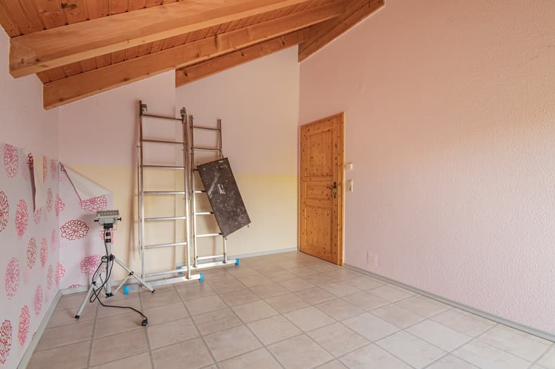 Deux maisons jumelées polyvalentes avec un grand potentiel d'expansion à Weilheim-Heubach (30)