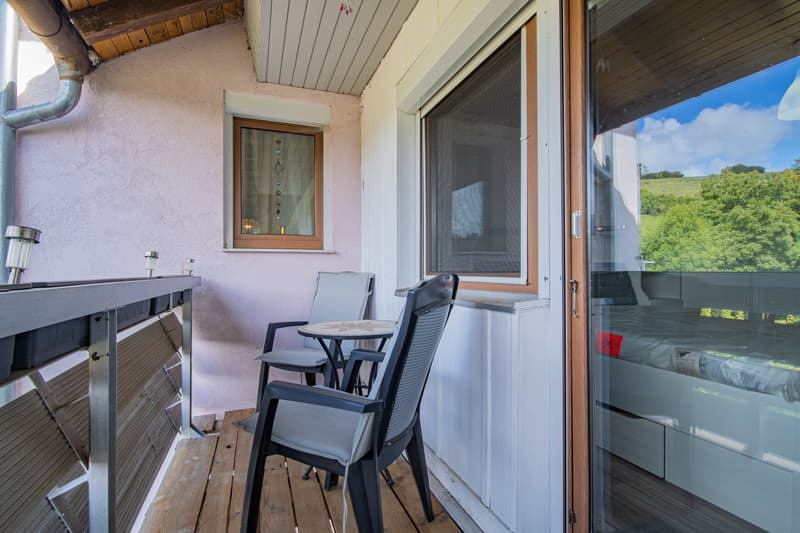 Deux maisons jumelées polyvalentes avec un grand potentiel d'expansion à Weilheim-Heubach (32)