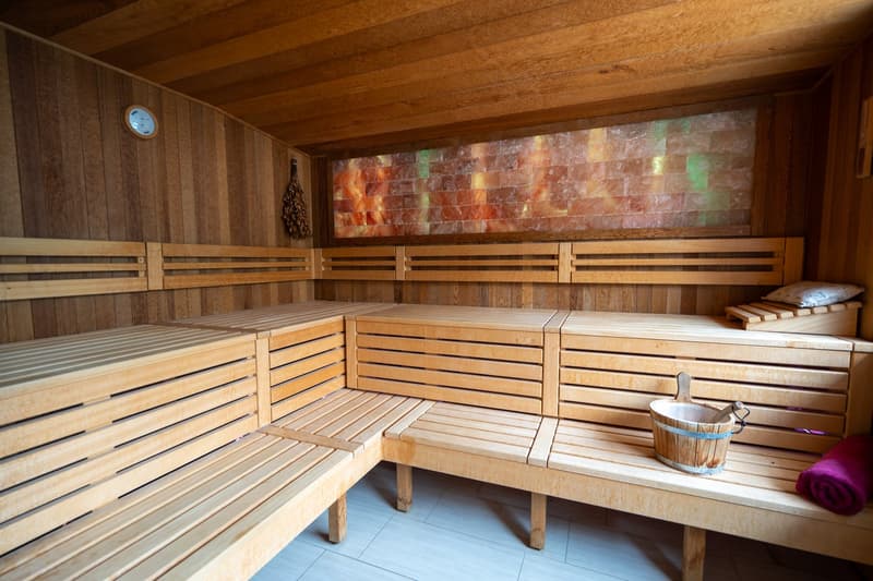 Exklusives Zweifamilienhaus mit Wellness-Außenbereich in Wutöschingen (44)