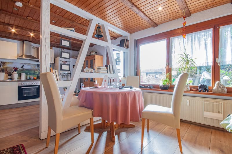 Two well-maintained condominiums with large garden in Rickenbach - Egg (22)