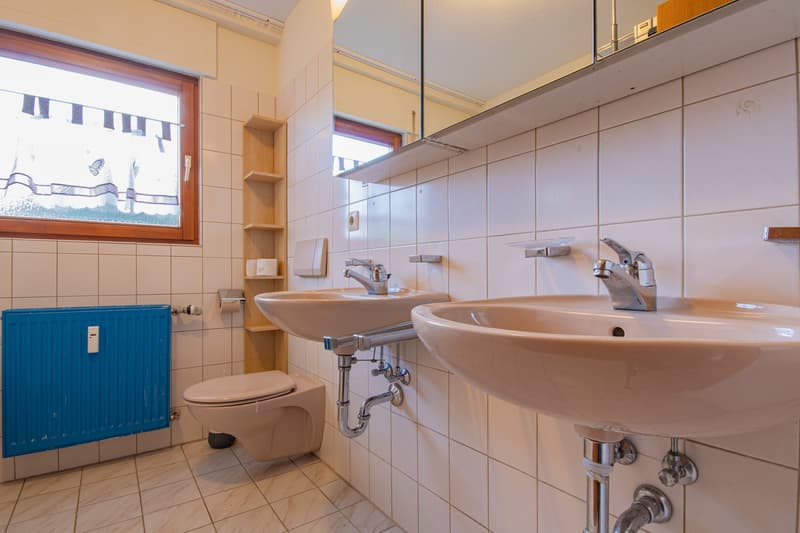 Two well-maintained condominiums with large garden in Rickenbach - Egg (18)