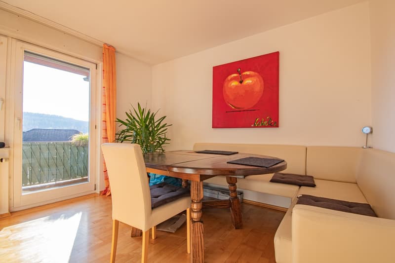 Spacious single-family house with annex in popular residential area in Hohentengen (3)