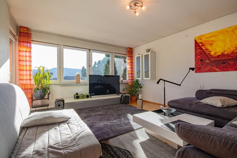Spacious single-family house with annex in popular residential area in Hohentengen (8)