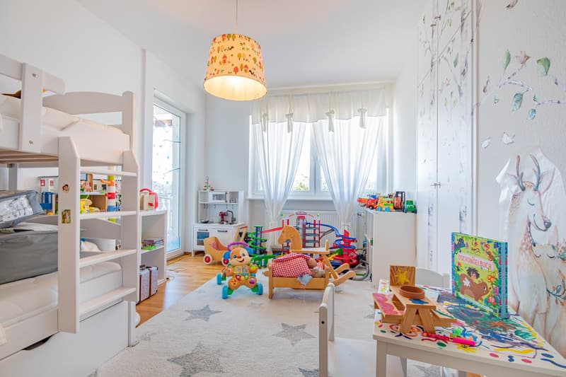Living close to nature with an extraordinary amount of space – single-family house in a quiet location on the outskirts of Häusern (23)