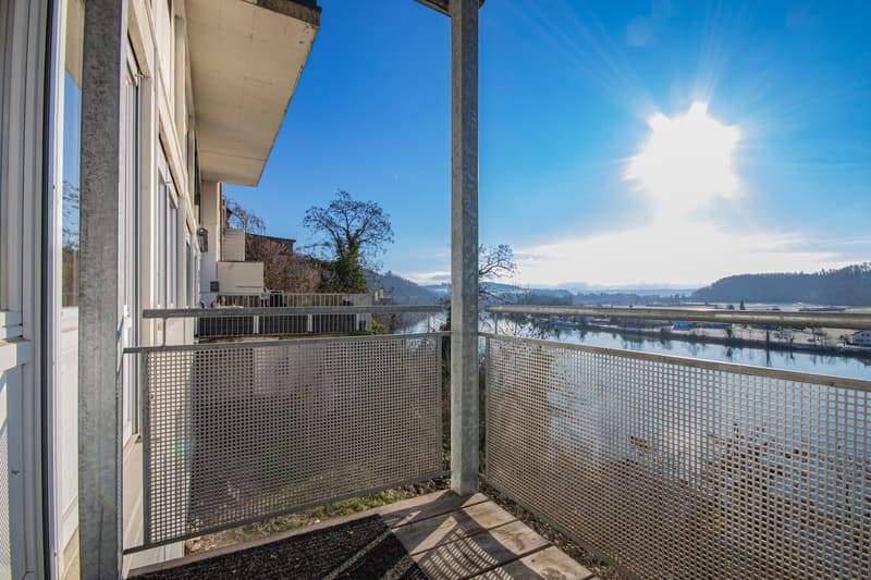 Centre de Waldshut : Appartement 2 pièces sans barrière avec ascenseur et vue sur le Rhin à Waldshut (8)