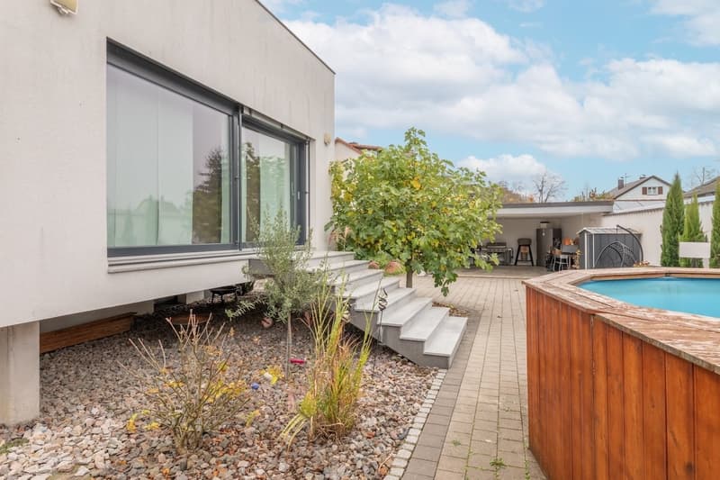 Living with style – Spacious house on a large plot in Tiengen (13)