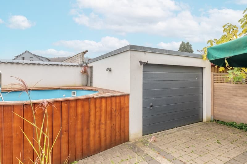 Living with style – Spacious house on a large plot in Tiengen (14)