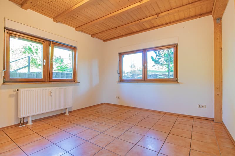Großzügige 5-Zimmer Wohnung mit Wintergarten in Rickenbach - Egg (7)
