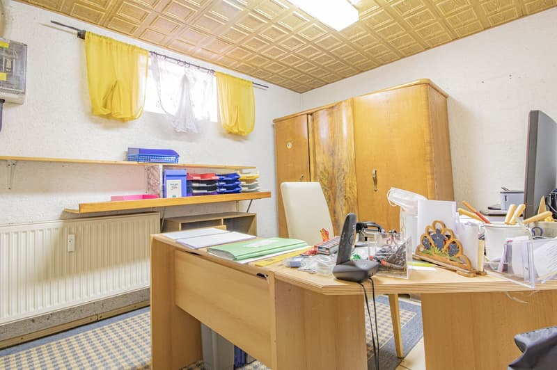 Großzügige 5-Zimmer Wohnung mit Wintergarten in Rickenbach - Egg (15)
