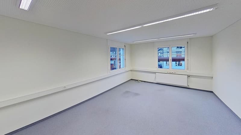 Posizione ideale Appenzell: Ufficio direttamente alla stazione (9)