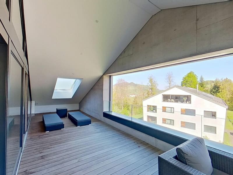Exklusive Dachwohnung an bevorzugter Lage (9)