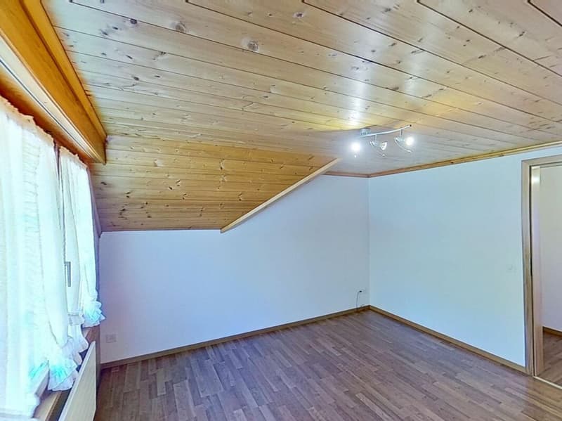 Affascinante appartamento di 3,5 locali in posizione soleggiata (7)