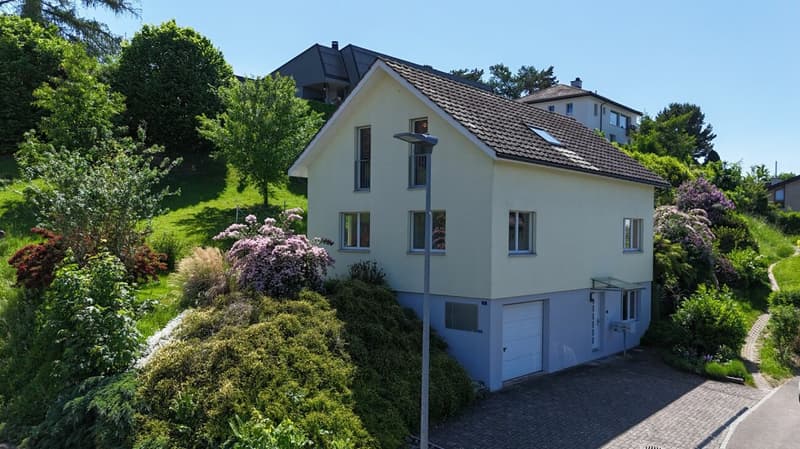 Maison unifamiliale entretenue avec appartement pour personnes âgées en situation ensoleillée à Herisau (16)