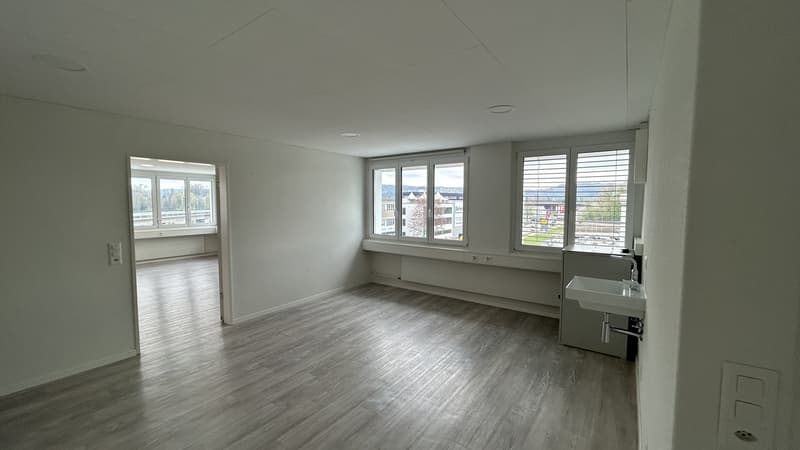 Büro mitte links