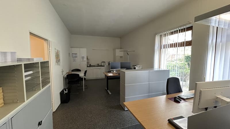 Büro/Küche