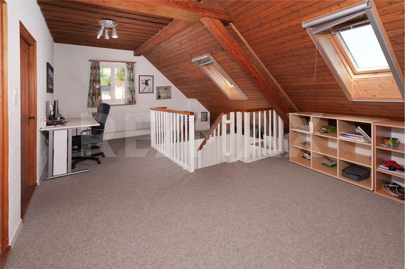 A spacious semi-detached Flarz house with an idyllic garden (11)