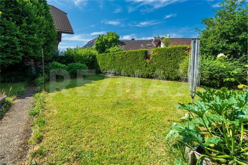 A spacious semi-detached Flarz house with an idyllic garden (4)