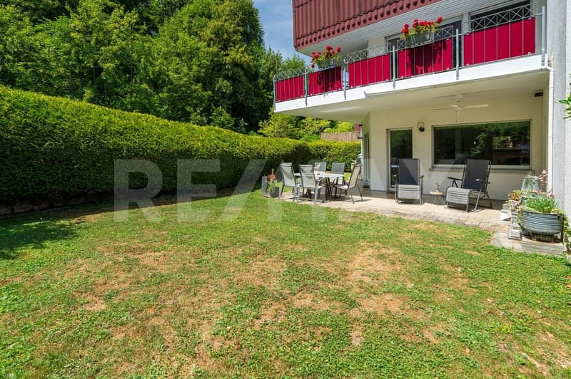 Casa unifamiliare semi-detachata moderna (6)