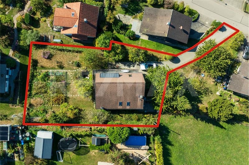 Ein Zuhause mit fantastischer Weitsicht und viel Potenzial (2)