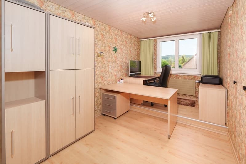 Charmantes 4.5-Zimmer Einfamilienhaus (11)