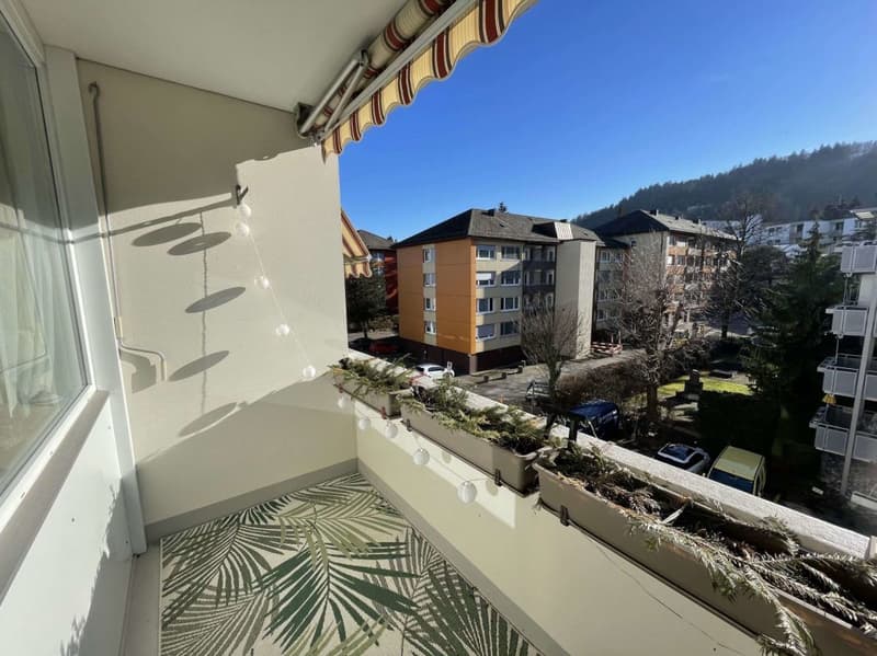 Appartamento 3.5 locali con bella vista sulla montagna nel quartiere di Kalkofen cercato? (12)