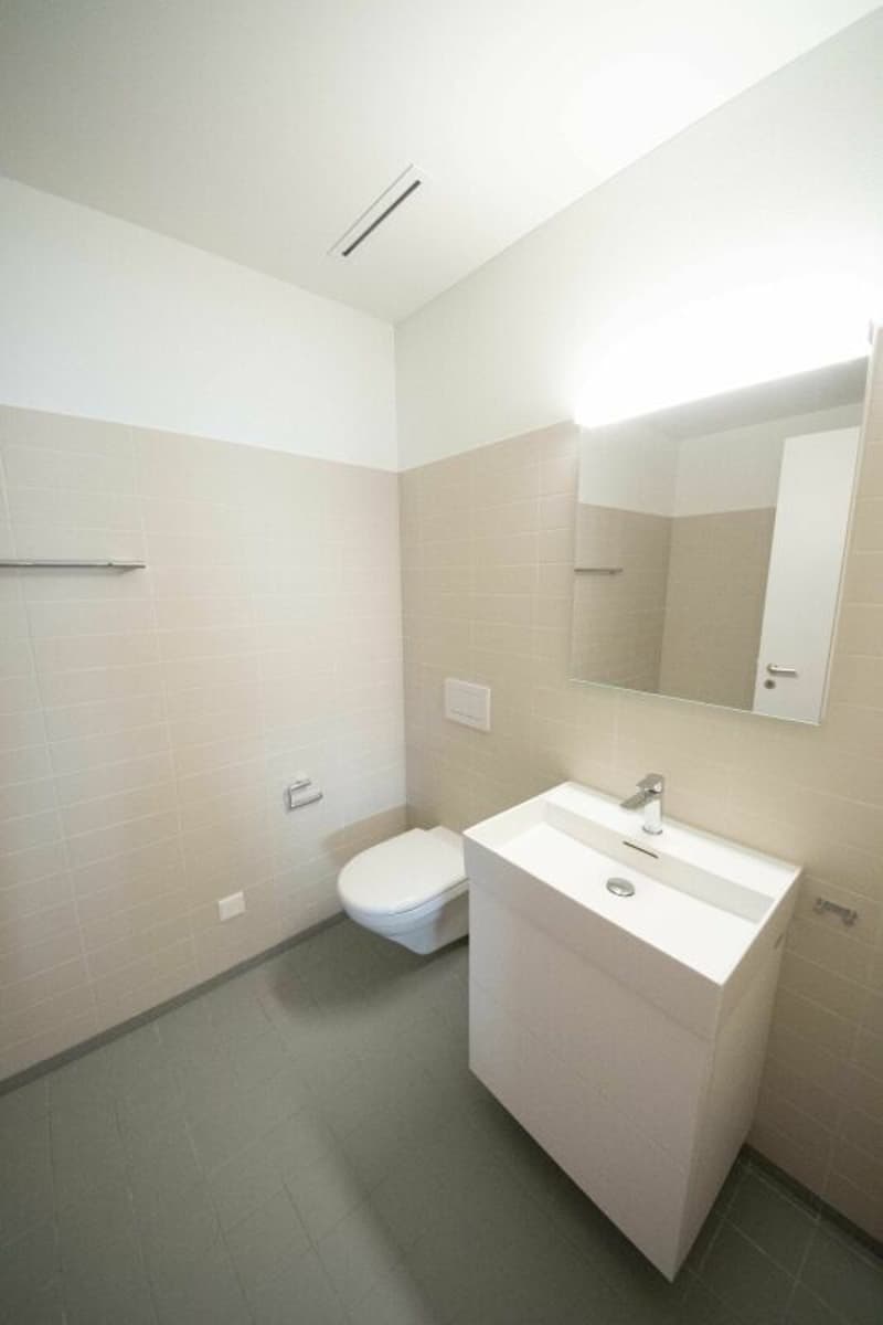 Topmoderne 3.5-Zimmer-Wohnung im Herzen von Jona zu vermieten (14)