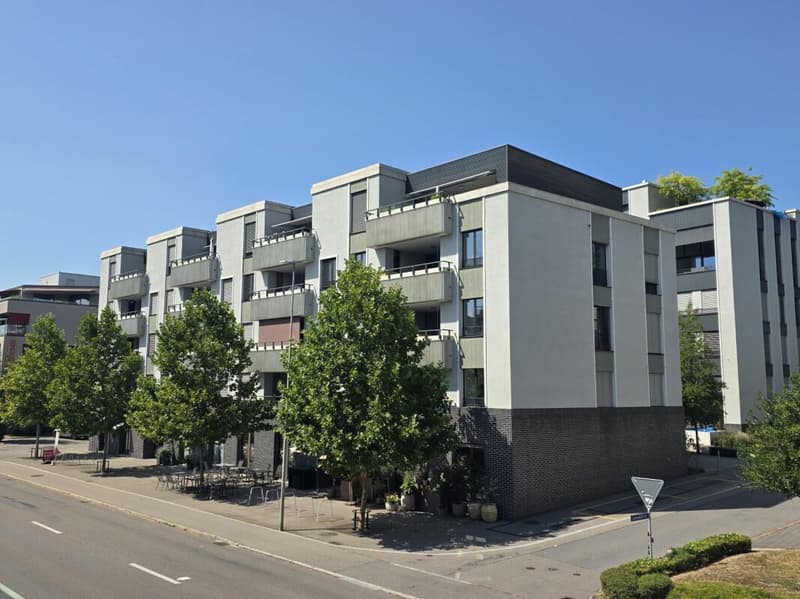 Topmoderne 3.5-Zimmer-Wohnung im Herzen von Jona zu vermieten (1)