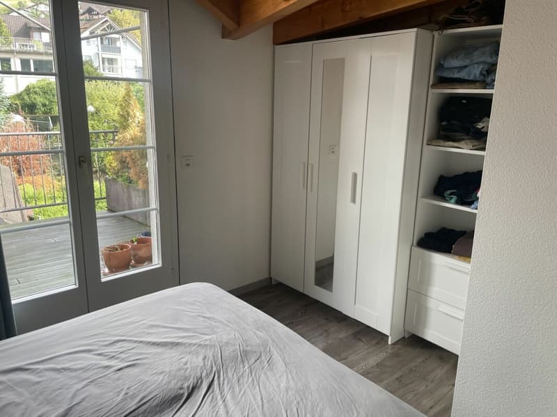 Entzückende Maisonettewohnung mit Ausblick auf den oberen Zürichsee! (8)