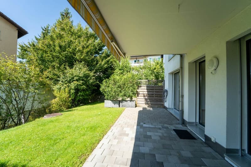 Grosszügige 3.5-Zimmer-Gartenwohnung mit modernem Wohnkomfort (2)