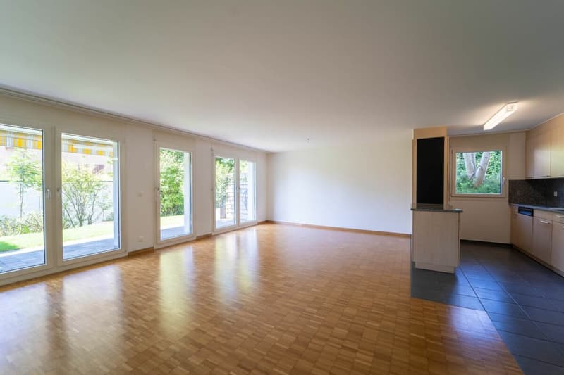 Grosszügige 3.5-Zimmer-Gartenwohnung mit modernem Wohnkomfort (5)