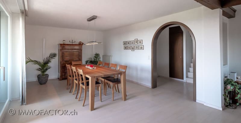 Charming home with old building charm, plenty of space & sun balcony 💕 (2)