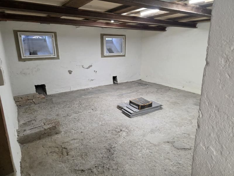 Charming 5.5-room row house in a quiet yet central location in Ennenda (34)