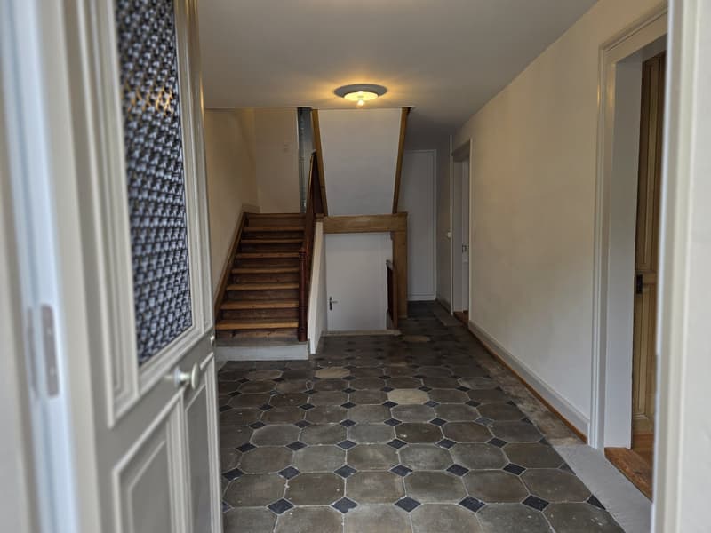 Charming 5.5-room row house in a quiet yet central location in Ennenda (10)