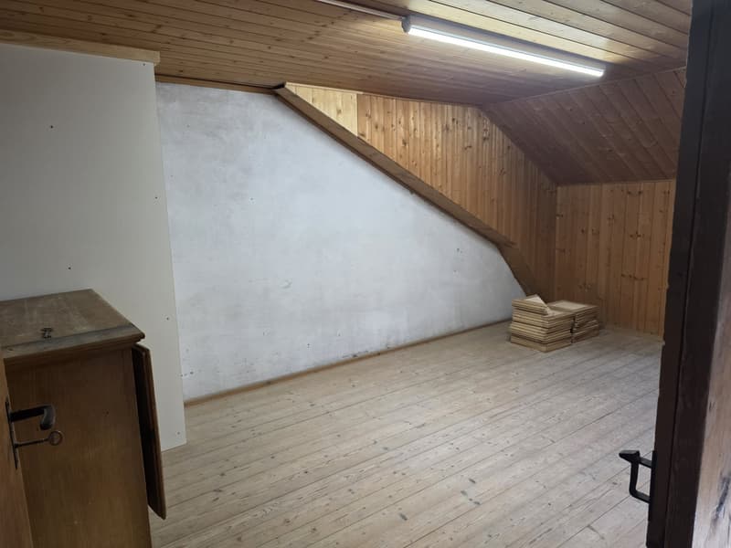 Charming 5.5-room row house in a quiet yet central location in Ennenda (32)
