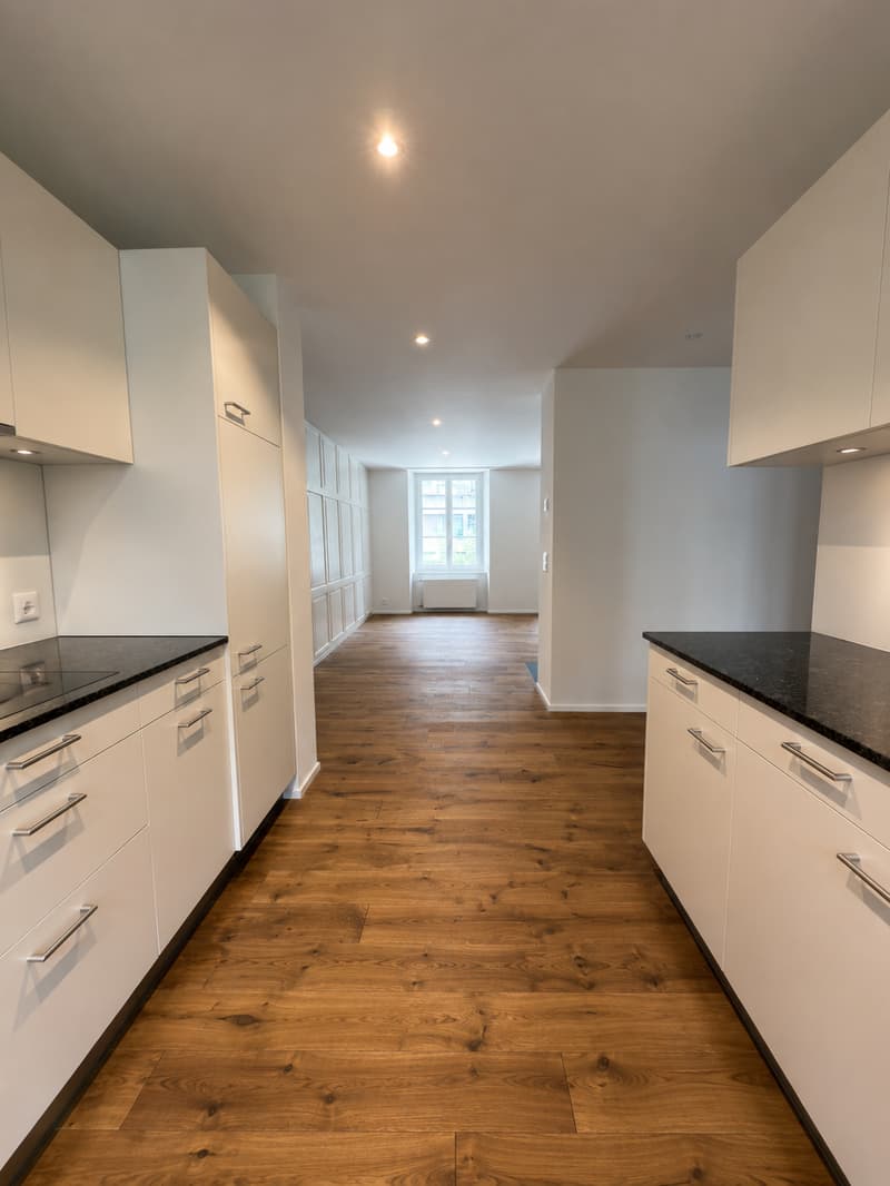 Exklusive 3.5-Zimmer-Maisonettewohnung mit Terrasse (8)