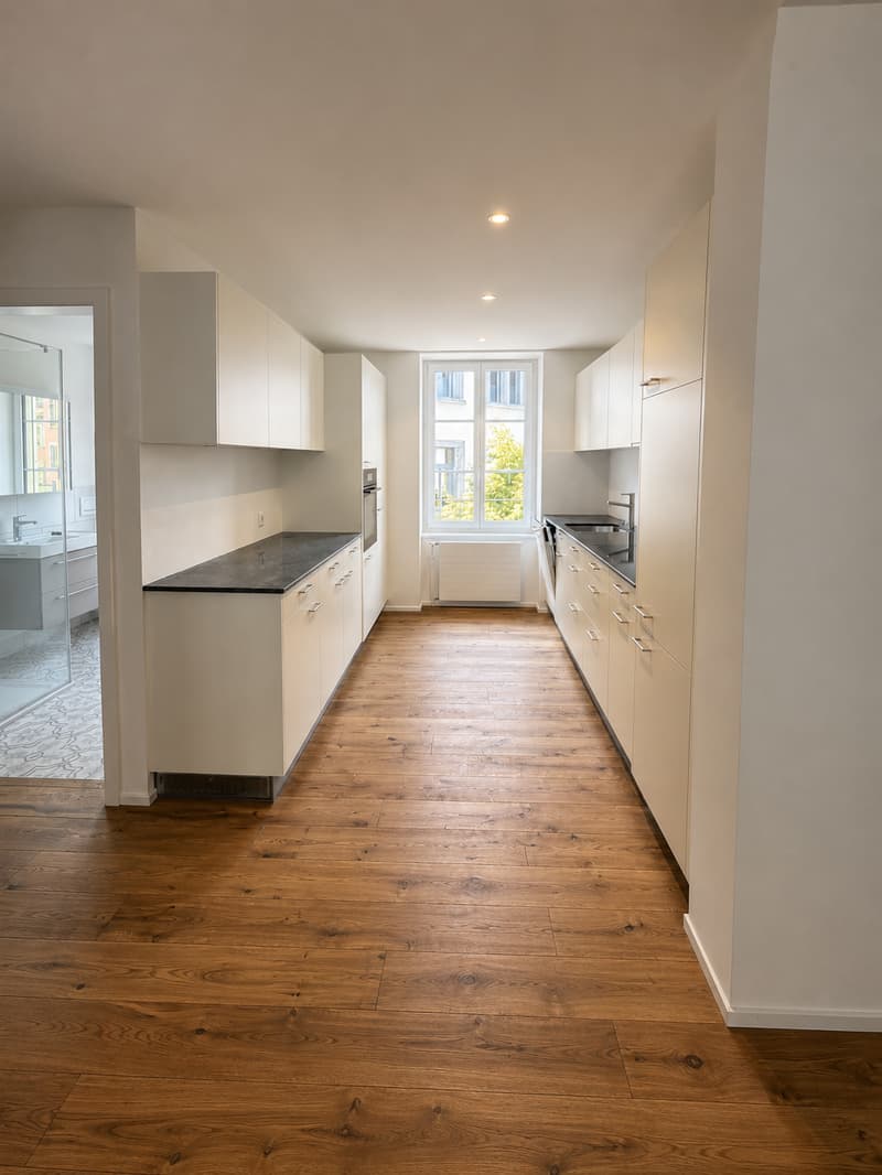 Exklusive 3.5-Zimmer-Maisonettewohnung mit Terrasse (7)