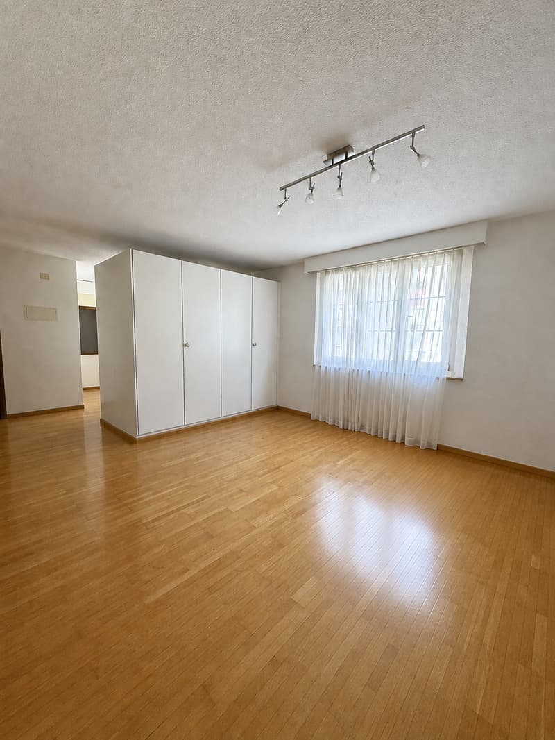 Gemütliche 2-Zimmer-Wohnung mit viel Tageslicht (6)